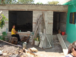 Fundación con tus manos construimos A.C.